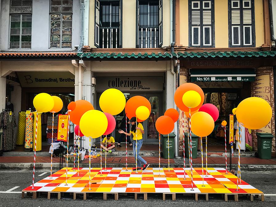 Farmer's market at Landsdowne